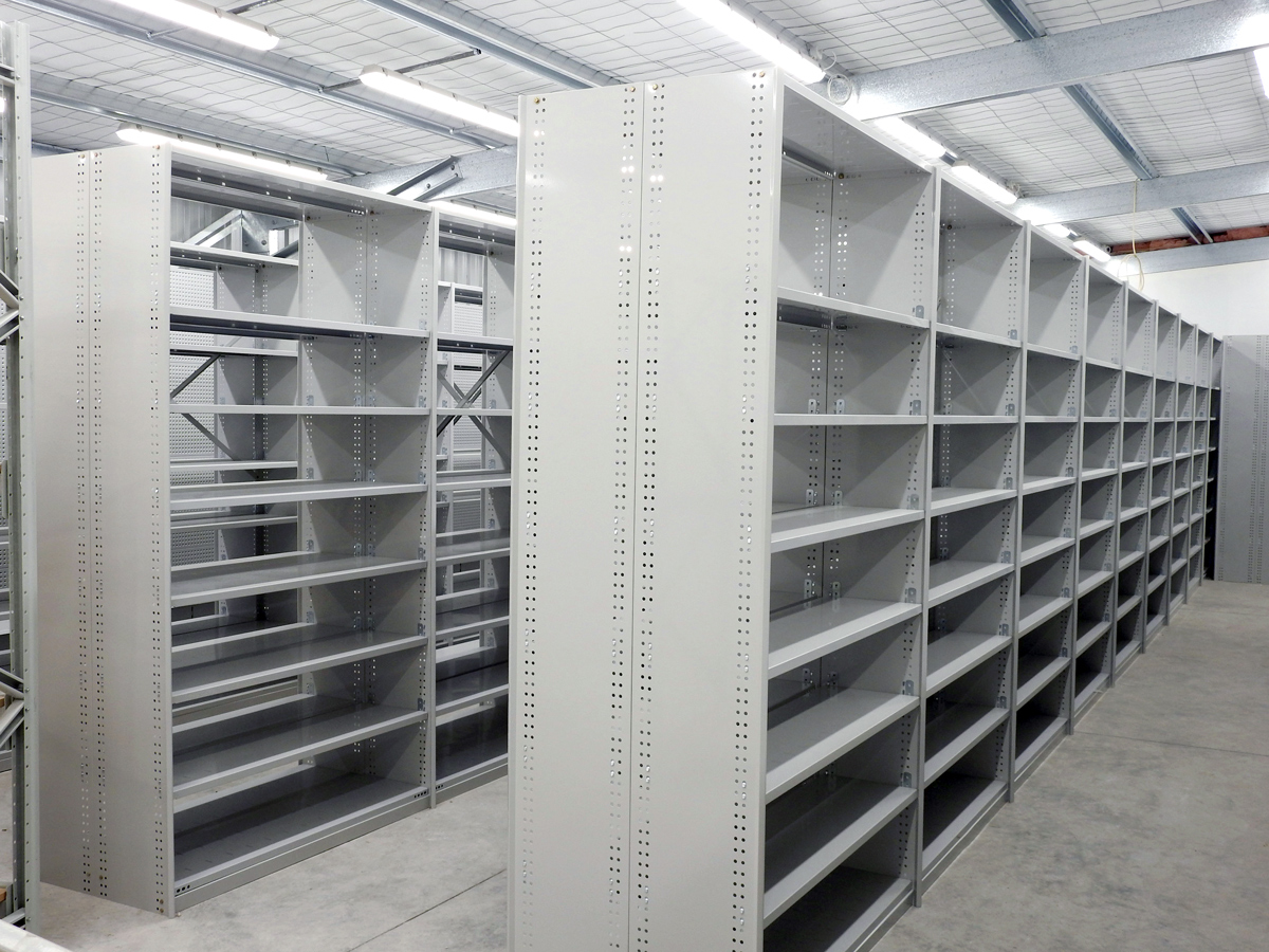 RUT Shelving