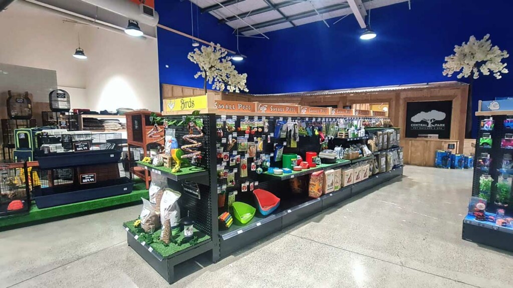 Pet Food Retail Shelving